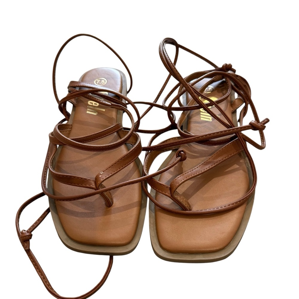 SHEIN Brown Lace-Up Gladiator Flat Sandals Size 7.5 Square Toe Strappy